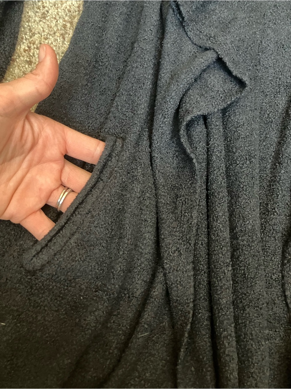 Barefoot Dreams CozyChic Lite Island Wrap - Picture 5 of 9